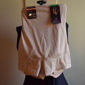 Maidenform Tummy Targeting Hi-Waist Boyshort NWT